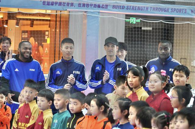 国际足联助阵“草根足球”新玩法，足球少年朝阳开赛
