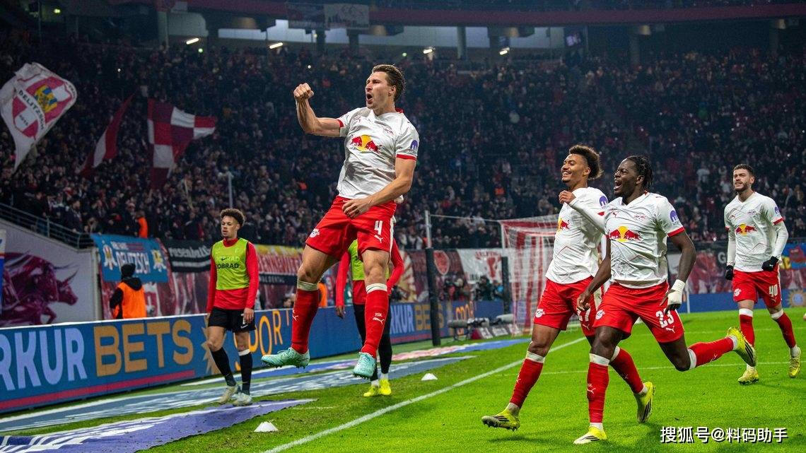 足球球料：定位球建功，莱比锡红牛完胜弗赖堡