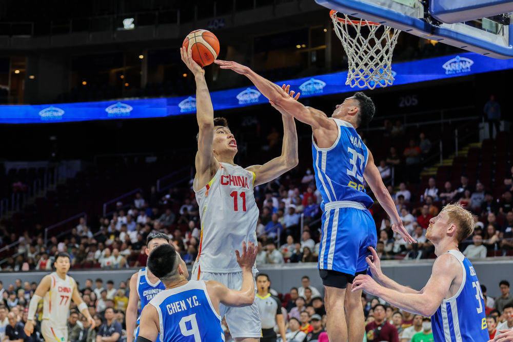 篮球世界杯预选赛：中国男篮战胜中国台北男篮