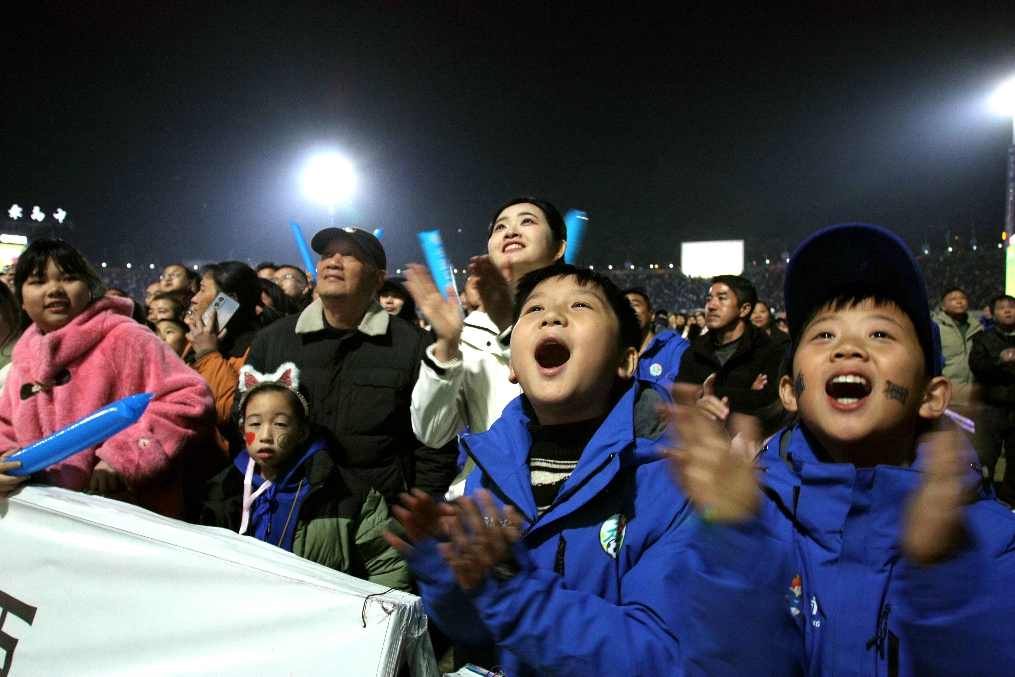 #（体育）足球——2025湖南省足球联赛：永州队夺得冠军