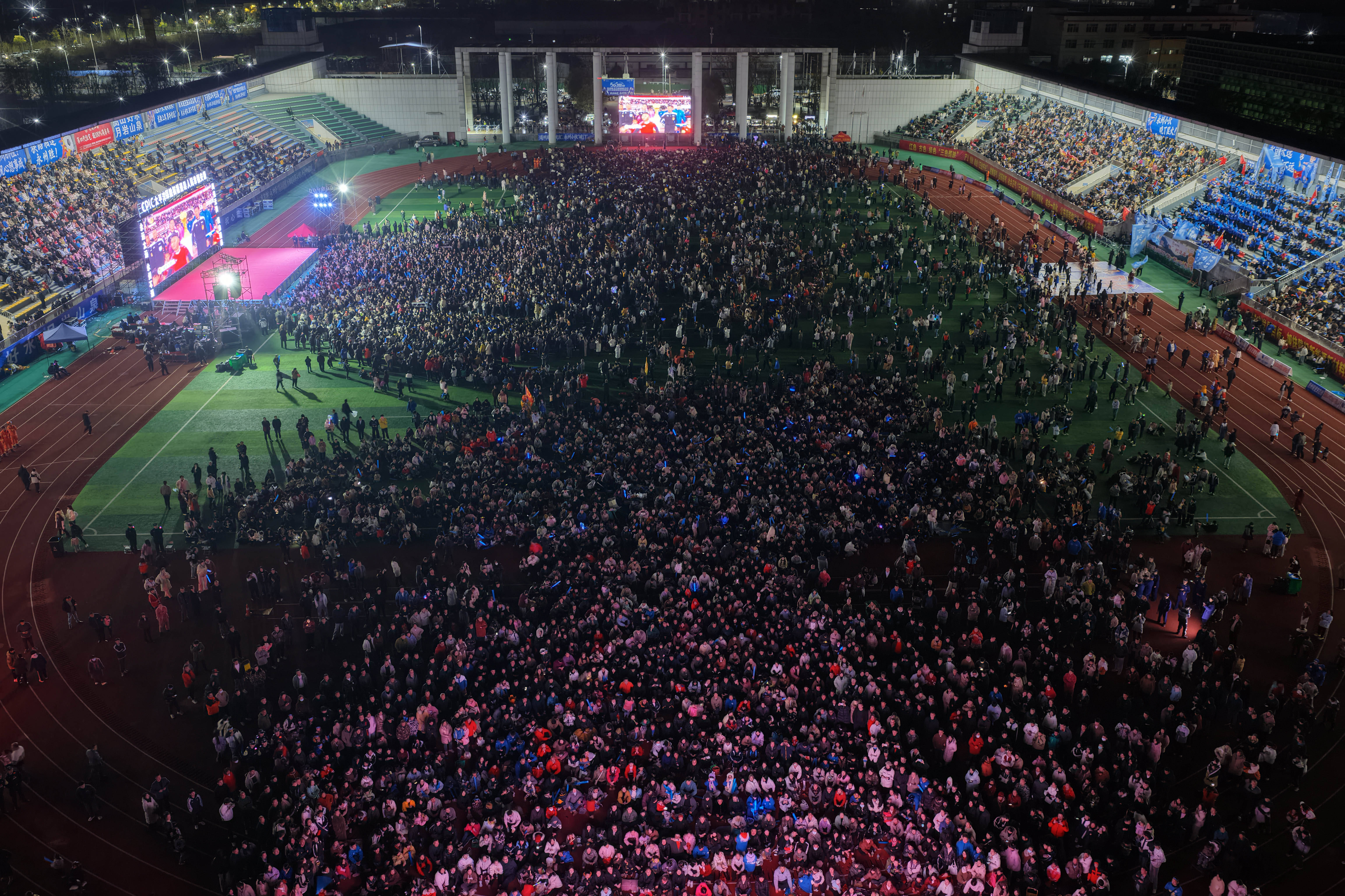 #（体育）足球——2025湖南省足球联赛：永州队夺得冠军